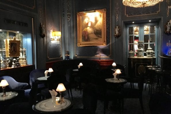 Hotel Sacher bar