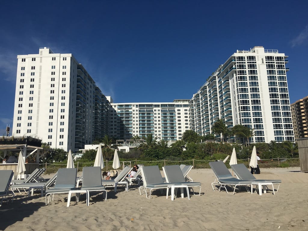 Hotel Review: 1 Hotel South Beach