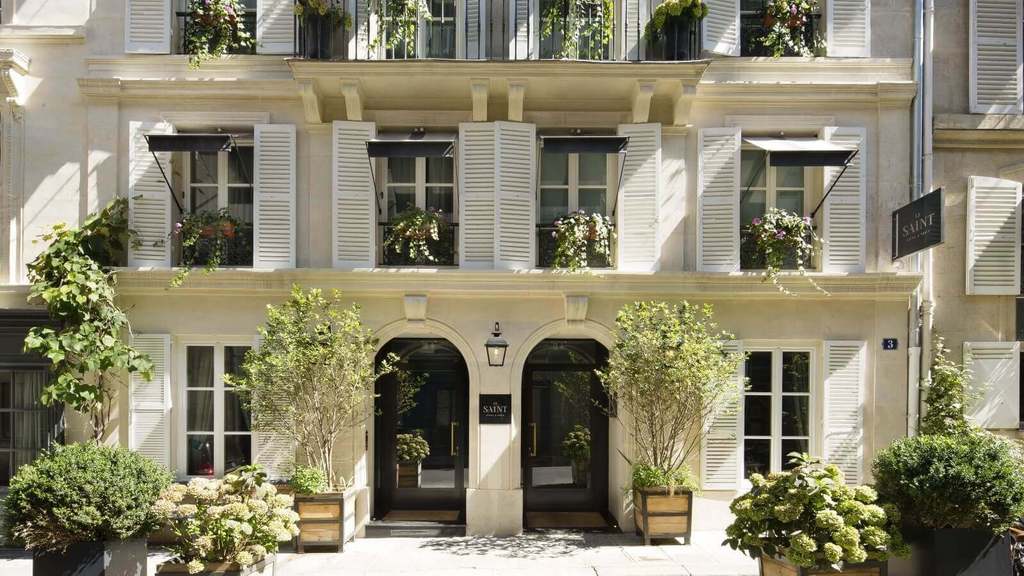 Luxury Hotel Review: Le Saint Hotel, Paris