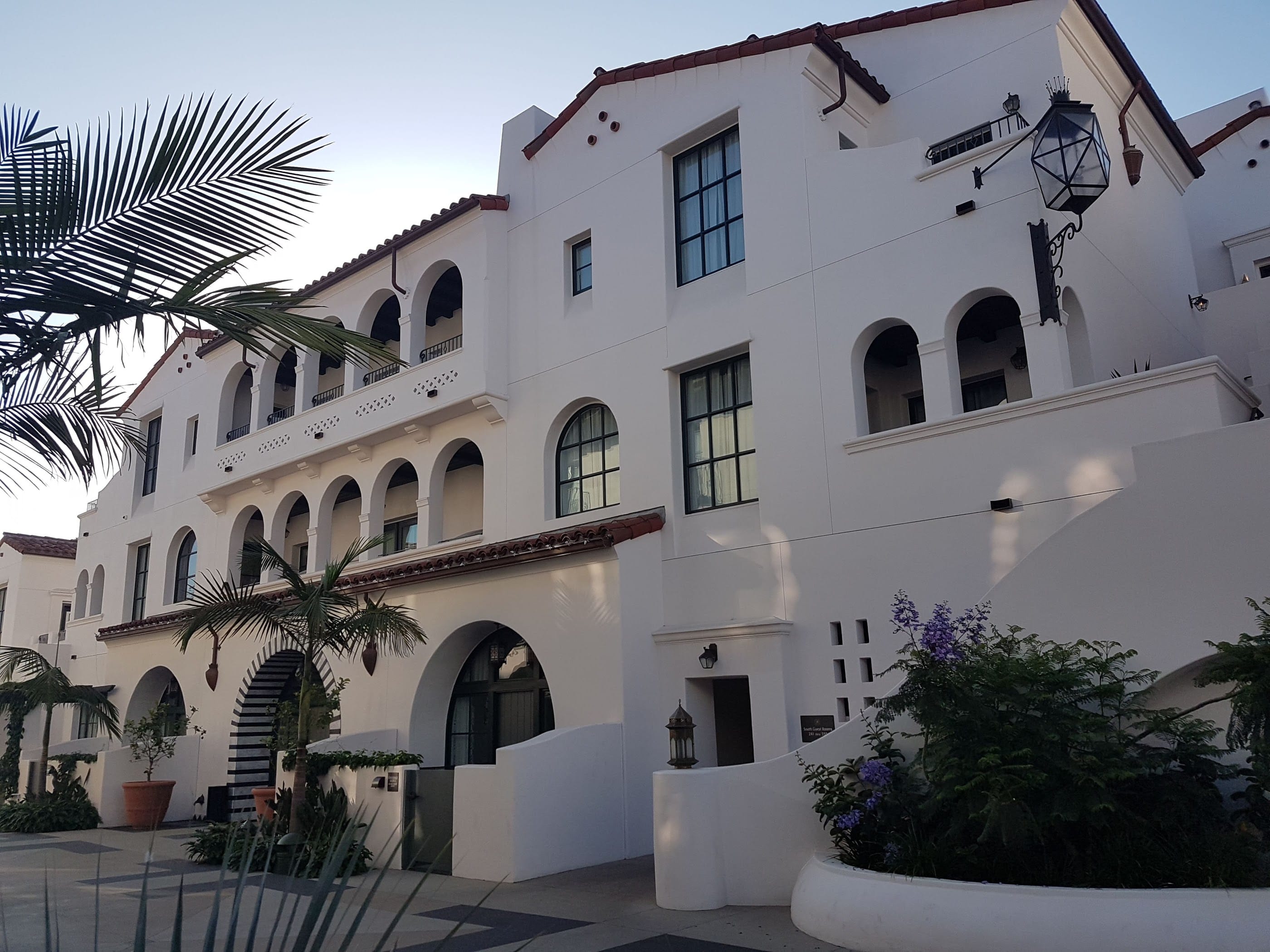 Postcard From: Hotel Californian, Santa Barbara | Inviato Travel